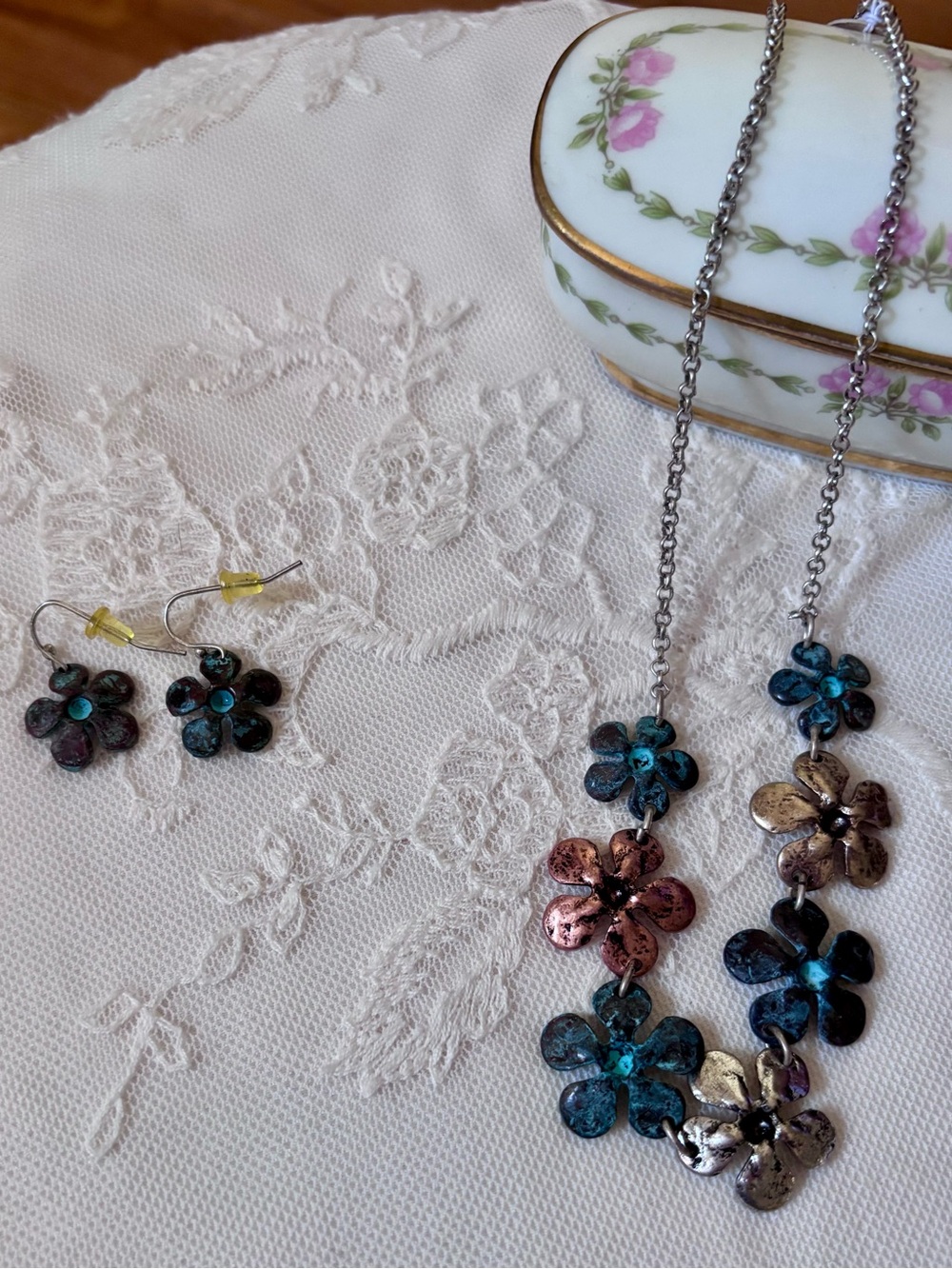 Floral Multi-Color Metal Flower Necklace and Earrings Set
